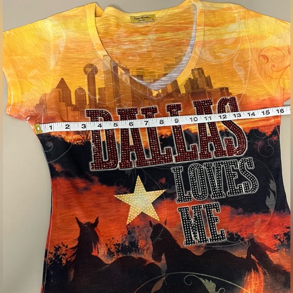 SWEET Gisele Dallas Loves Me bling horses graphic t shirt - Picture 7 of 7